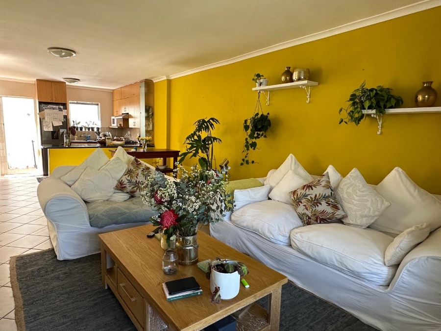 To Let 2 Bedroom Property for Rent in Big Bay Western Cape